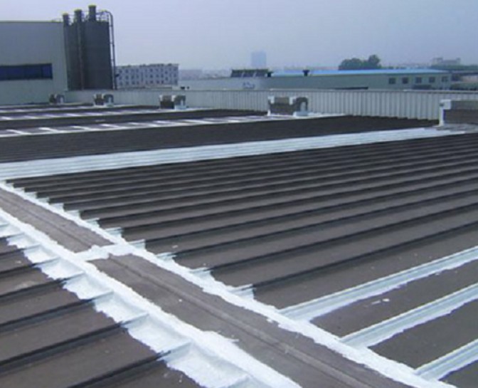 龙岩彩钢瓦屋面漏水问题只有好的防水系统能够解决